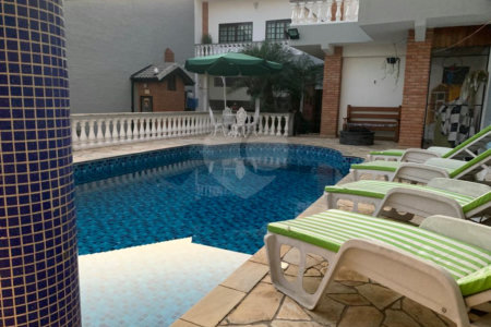 Casa à venda com 4 quartos, sendo 2 suítes,  em Mogi Moderno, Mogi das Cruzes, SP