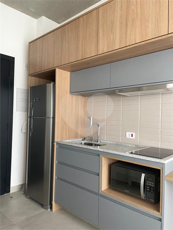 Apartamento com 18 m², 1 quarto, na Bela Vista á venda