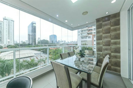 Apartamento à venda ou para alugar com 3 suítes em Cidade Monções, São Paulo, SP