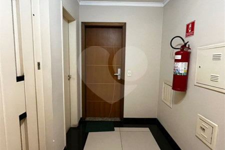 Apartamento à venda com 3 quartos, sendo 1 suíte,  em Alto da Lapa, São Paulo, SP