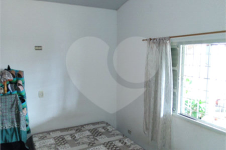 Casa à venda com 3 quartos, sendo 1 suíte, em Vila Santa Helena, Atibaia, SP