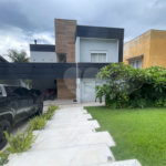 Casa à venda com 3 suítes no condomínio Hills, Arujá - SP