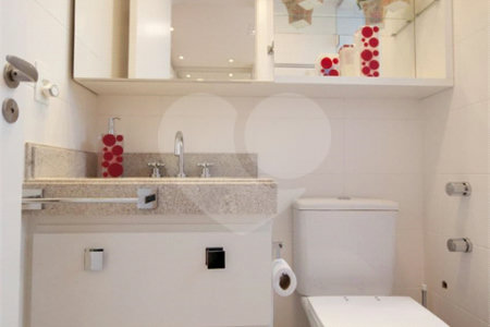 Apartamento à venda com 4 quartos, sendo 3 suítes, em Vila Romana, São Paulo, SP