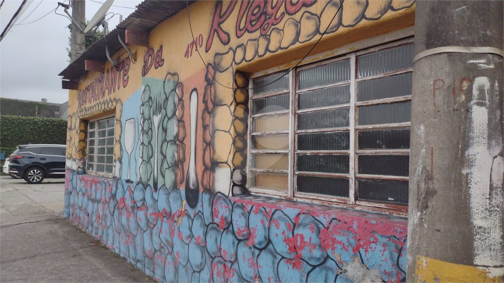 Casa à venda com 4 quartos em Vila Mogilar, Mogi das Cruzes, SP