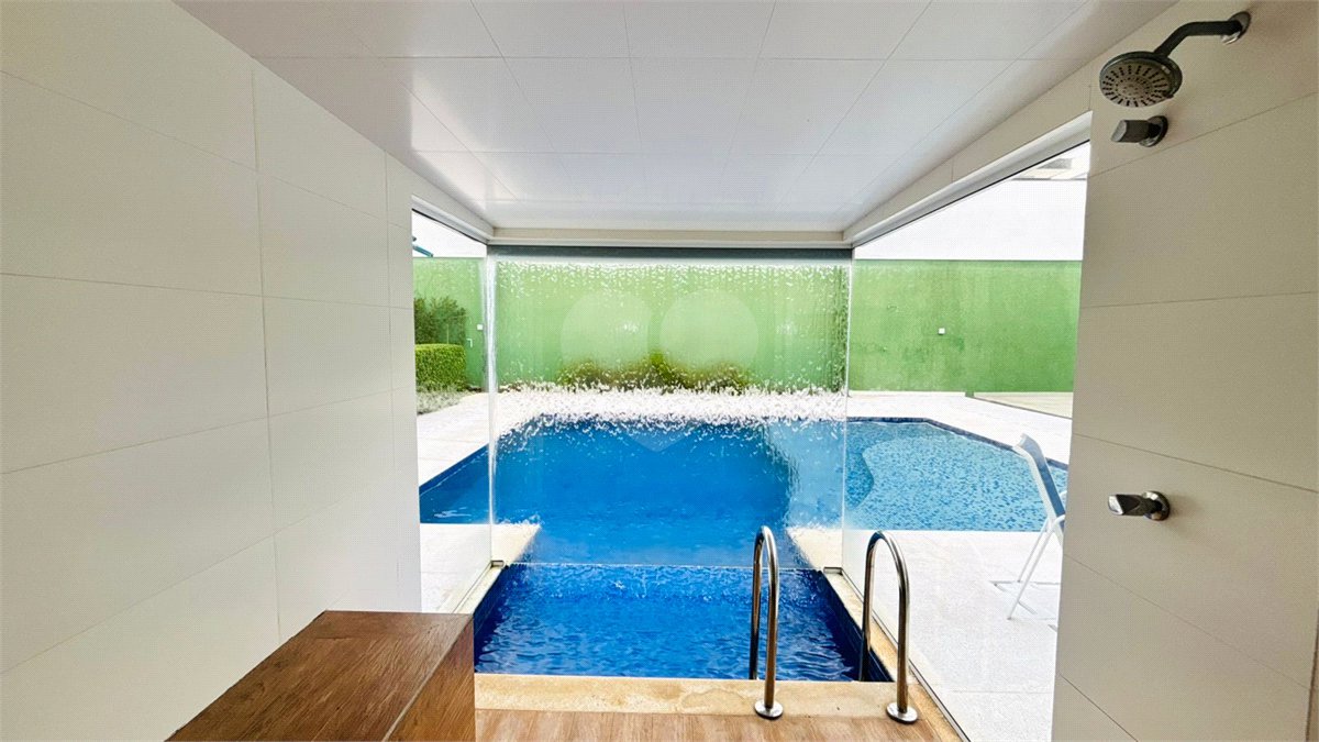 Casa à venda com 4 suítes no condomínio Dos Lagos, Itupeva - SP