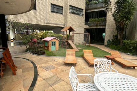 Apartamento à venda com 4 quartos, sendo 2 suítes, em Vila Nova, Cabo Frio, RJ