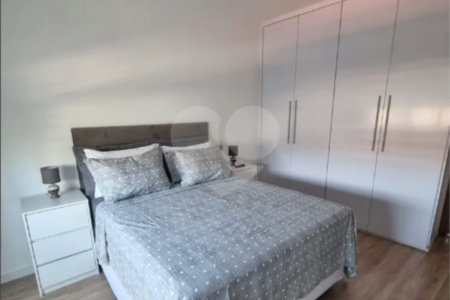 Sobrado à venda com 2 quartos em Santa Teresinha, São Paulo, SP