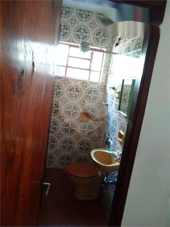 Sobrado à venda com 4 quartos, sendo 1 suíte, em Vila Constança, São Paulo, SP