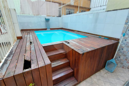 Casa à venda com 6 quartos, sendo 3 suítes, em Grajaú, Rio de Janeiro, RJ