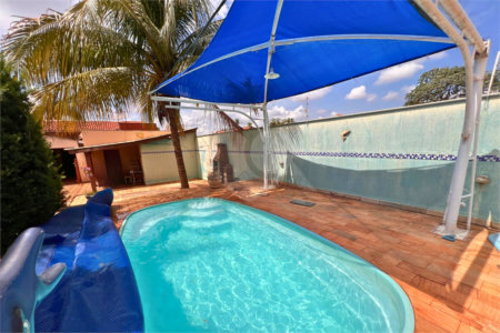 Casa à venda com 4 quartos, sendo 1 suíte, em Interlagos, Três Lagoas, MS