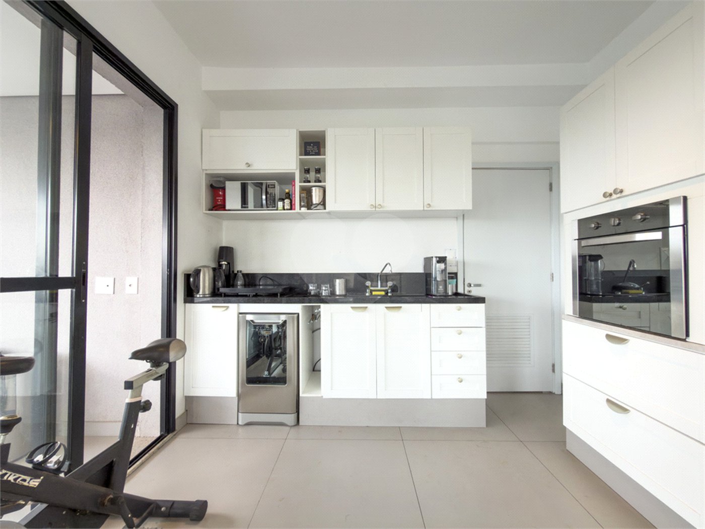 Apartamento à venda com 3 suítes em Pinheiros, São Paulo, SP