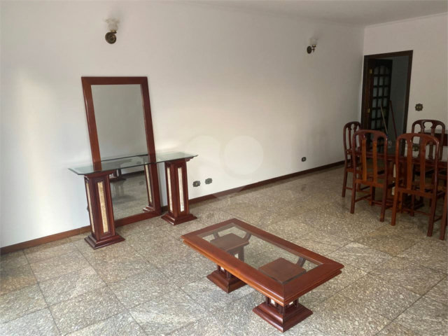 Sobrado para alugar com 3 quartos, sendo 1 suíte,  em Vila Nova Cachoeirinha, São Paulo, SP