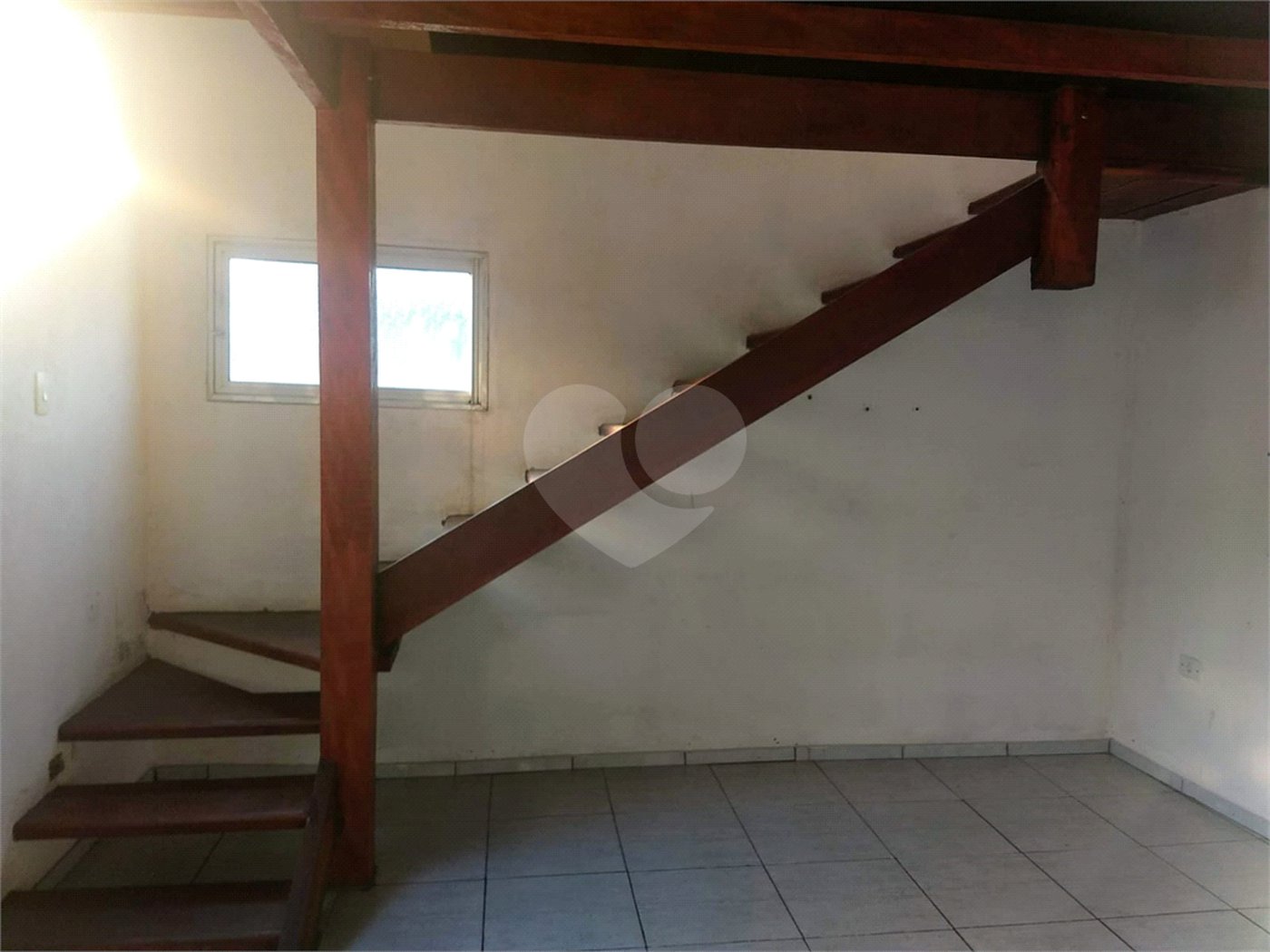 Sobrado à venda com 3 quartos em Serra da Cantareira, Mairiporã, SP