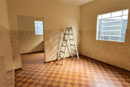 Casa à venda com 2 quartos no Centro, Vinhedo, SP