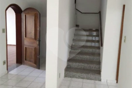 Casa à Venda no Jardim Macarengo,