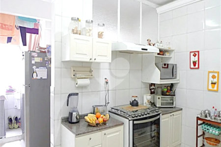 Apartamento à venda com 3 quartos, sendo 1 suíte, em Copacabana, Rio de Janeiro, RJ