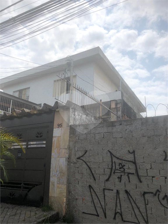 Sobrado à venda com 2 quartos em Artur Alvim, São Paulo, SP