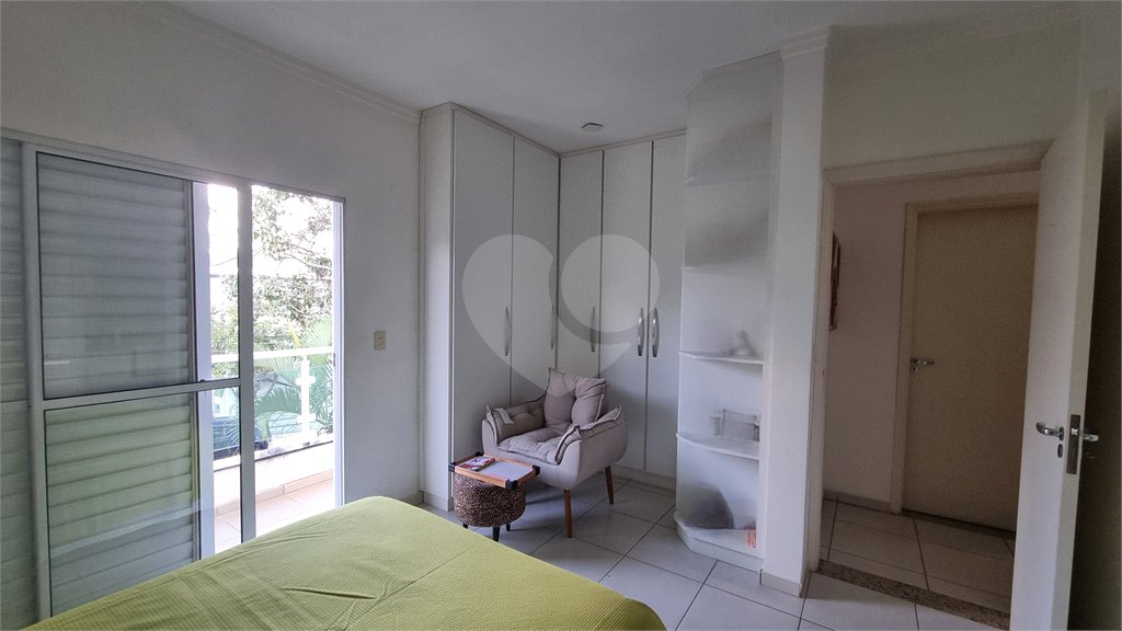 Casa à venda com 4 quartos, sendo 3 suítes,  no condomínio Residencial Villa dos Inglezes, Sorocaba - SP