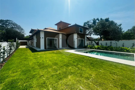Casa à venda com 5 suítes em Marina, Armação dos Búzios, RJ