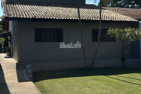 Casa à venda com 2 quartos, sendo 1 suíte, em Jardim dos Pinheiros, Atibaia, SP