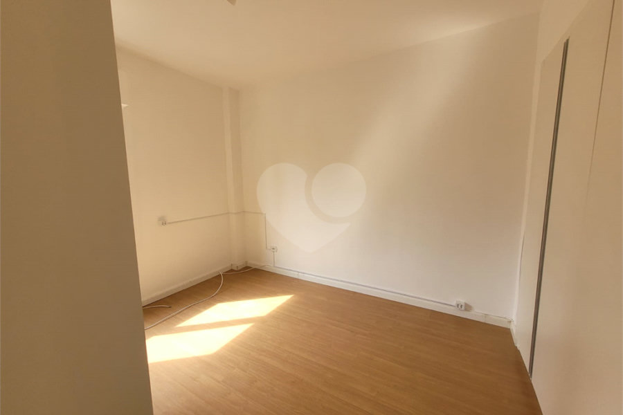 Apartamento à venda com 2 quartos em Vila Madalena, São Paulo, SP