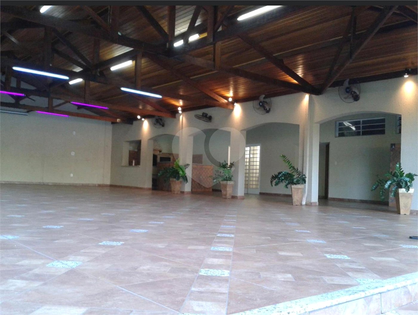 Chácara à venda com 2 quartos, sendo 1 suíte,  em Condomínio Balneário Recreativa, Ribeirão Preto, SP