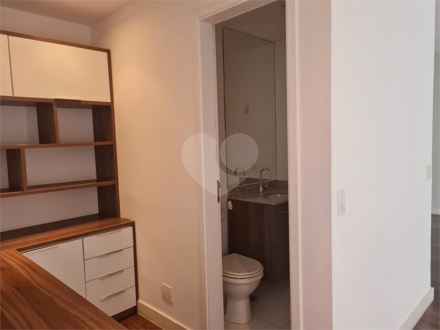 Apartamento à venda com 2 quartos, sendo 1 suíte, em Parque Reboucas, São Paulo, SP