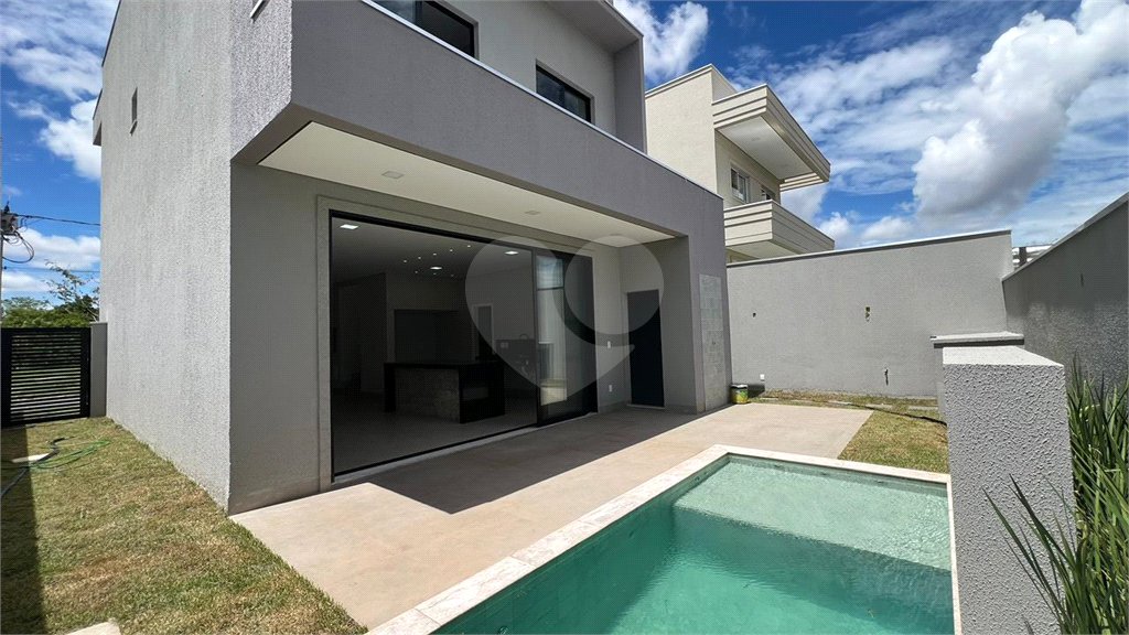Casa à venda com 3 suítes no condomínio Brisas Horizontal, Cuiabá - MT