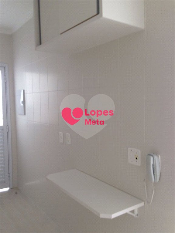 Apartamento para alugar com 2 quartos, sendo 1 suíte, em Parque Residencial Aquarius, São José dos Campos, SP