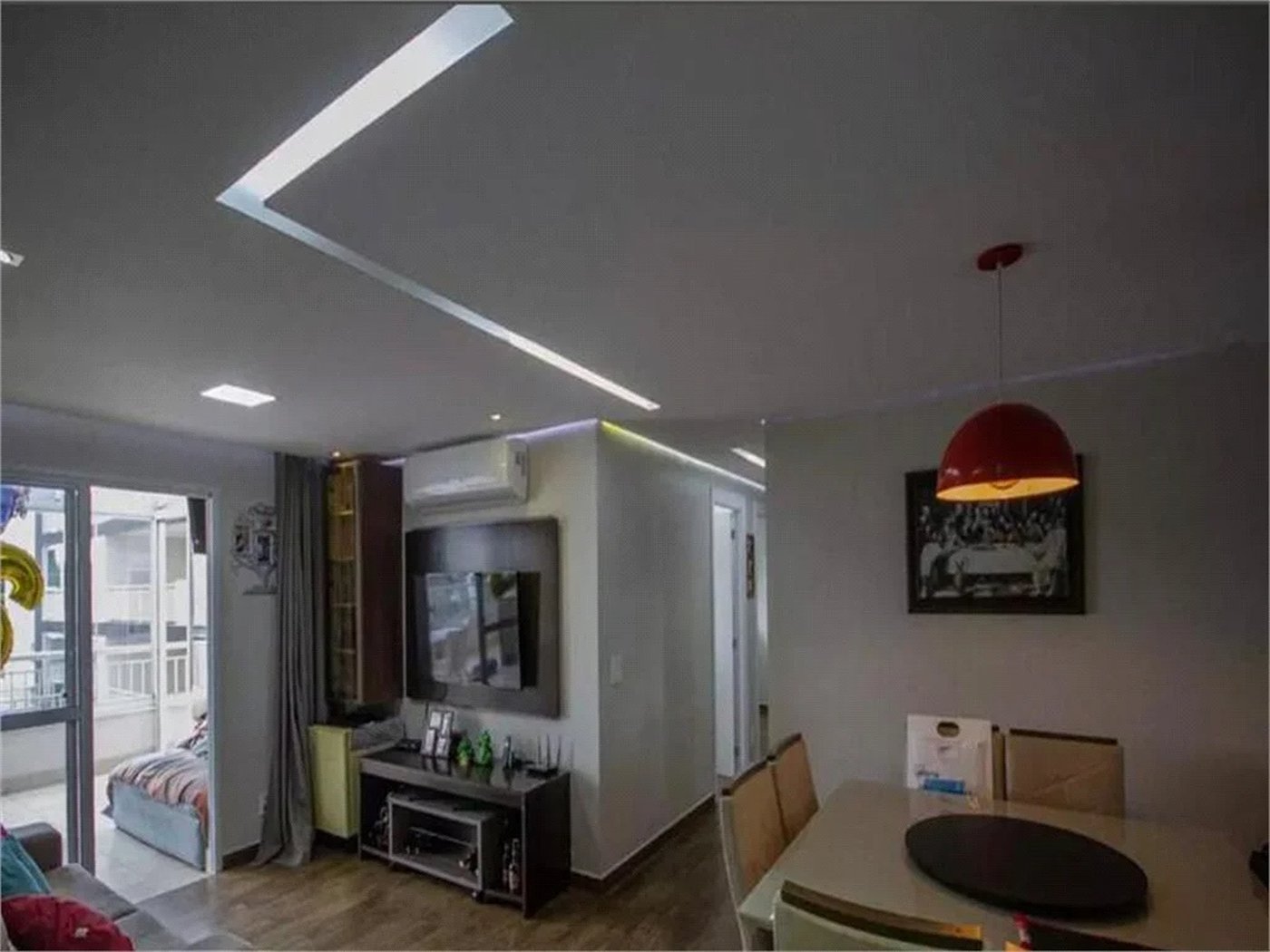 Apartamento à venda com 3 quartos, sendo 1 suíte,  em Jardim Vazani, São Paulo, SP