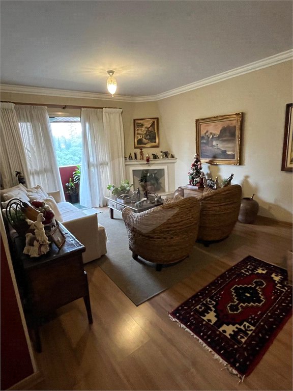 Apartamento à venda com 3 quartos, sendo 1 suíte, em Jardim Londrina, São Paulo, SP