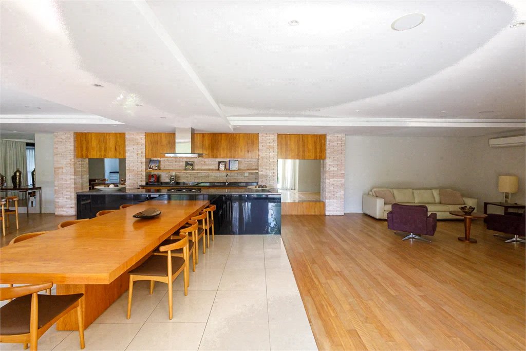 Apartamento à venda com 4 quartos, sendo 2 suítes, em Jardim Panorama, São Paulo, SP