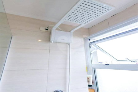 Apartamento à venda com 2 quartos, sendo 1 suíte, em Vila Olímpia, São Paulo, SP