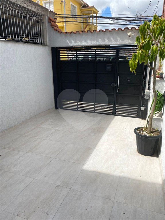 Sobrado à venda com 3 quartos, sendo 1 suíte, em Parada Inglesa, São Paulo, SP