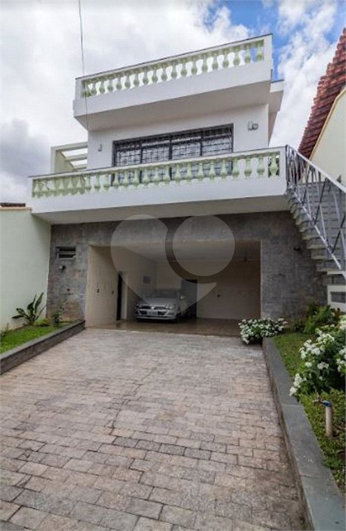 Casa à venda com 3 suítes em Horto, São Paulo, SP