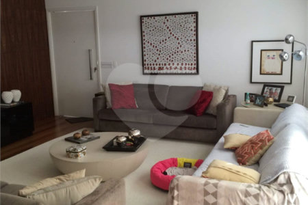 Casa à venda com 4 suítes no condomínio Dolce Villa, São Paulo - SP
