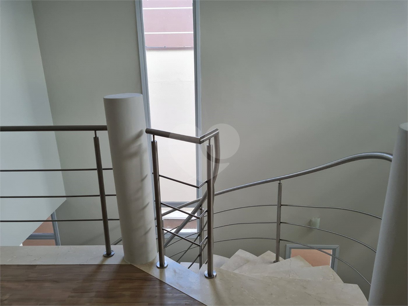 Casa à venda com 3 suítes no condomínio Geneve, Campinas - SP