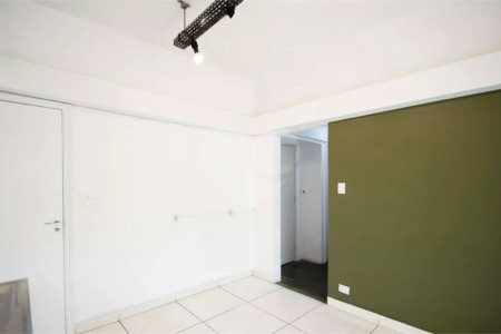 Apartamento à venda com 3 quartos, sendo 1 suíte, em Pinheiros, São Paulo, SP