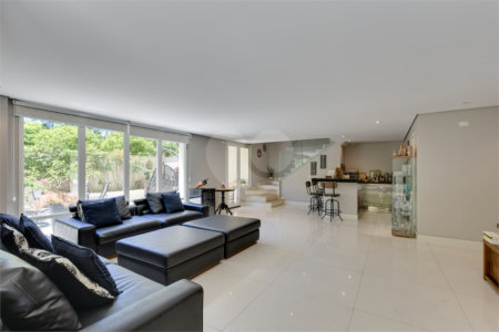 Duplex à venda ou para alugar com 4 suítes em Alto da Boa Vista, São Paulo, SP