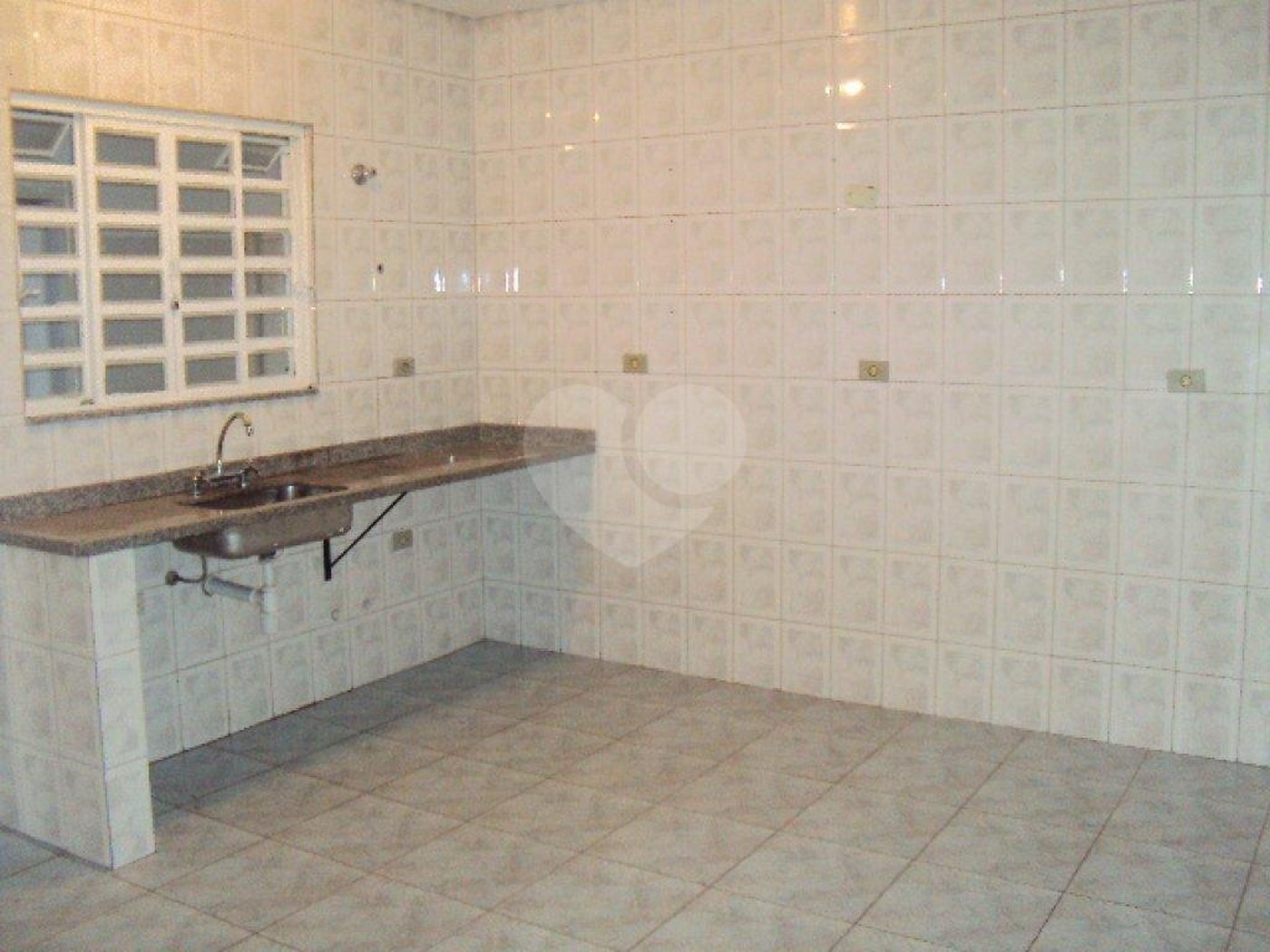 Sobrado à venda com 4 quartos em Parada Inglesa, São Paulo, SP