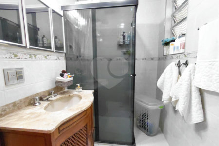 Apartamento à venda com 3 quartos em Vila Romana, São Paulo, SP