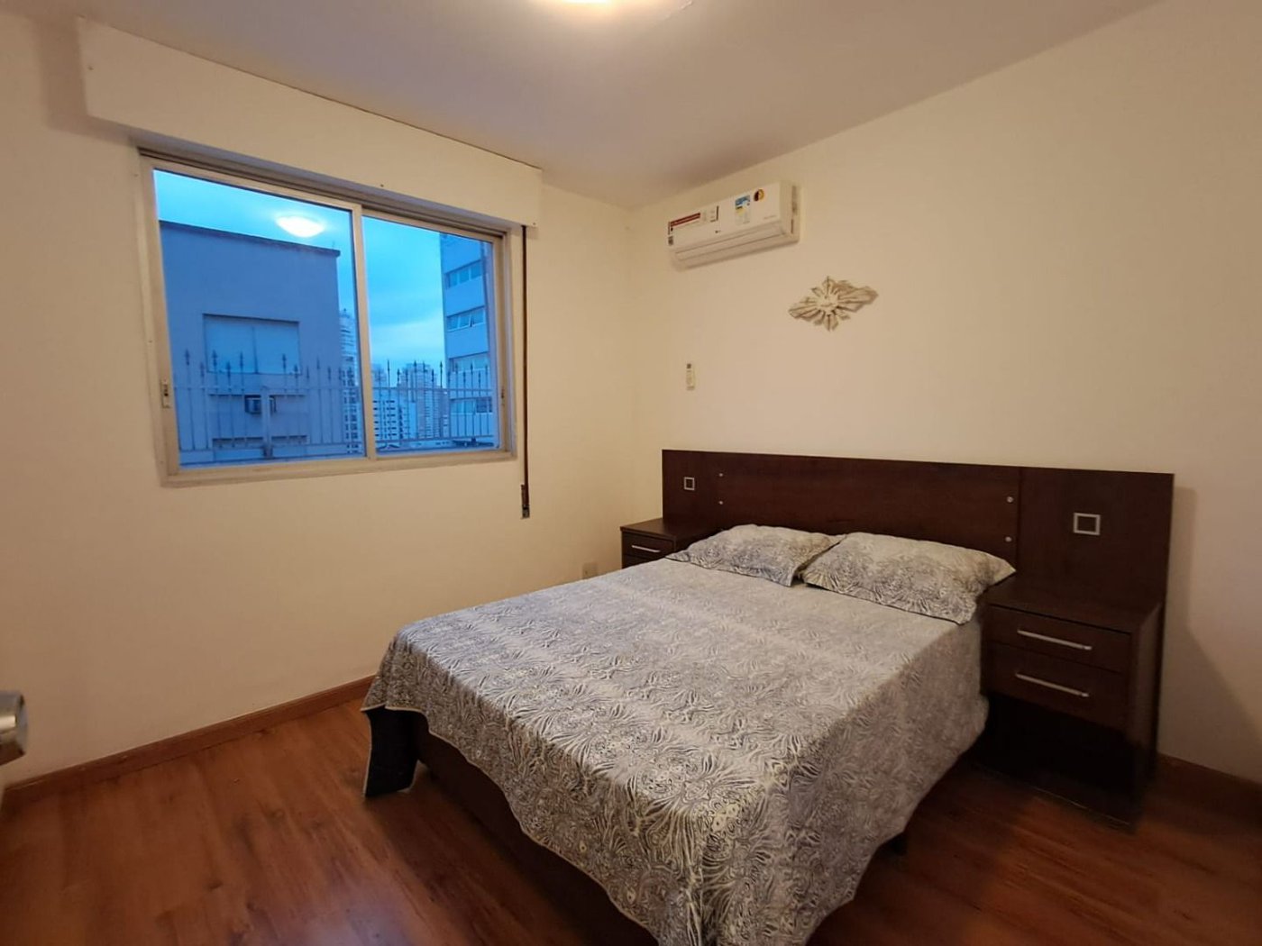Cobertura com 3 dormitórios à venda, 200 m² por R$ 1.000.000,00 - Gonzaga - Santos/SP