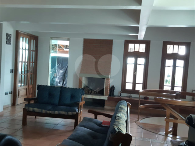 Apartamento à venda com 4 quartos, sendo 1 suíte,  em Tremembé, São Paulo, SP