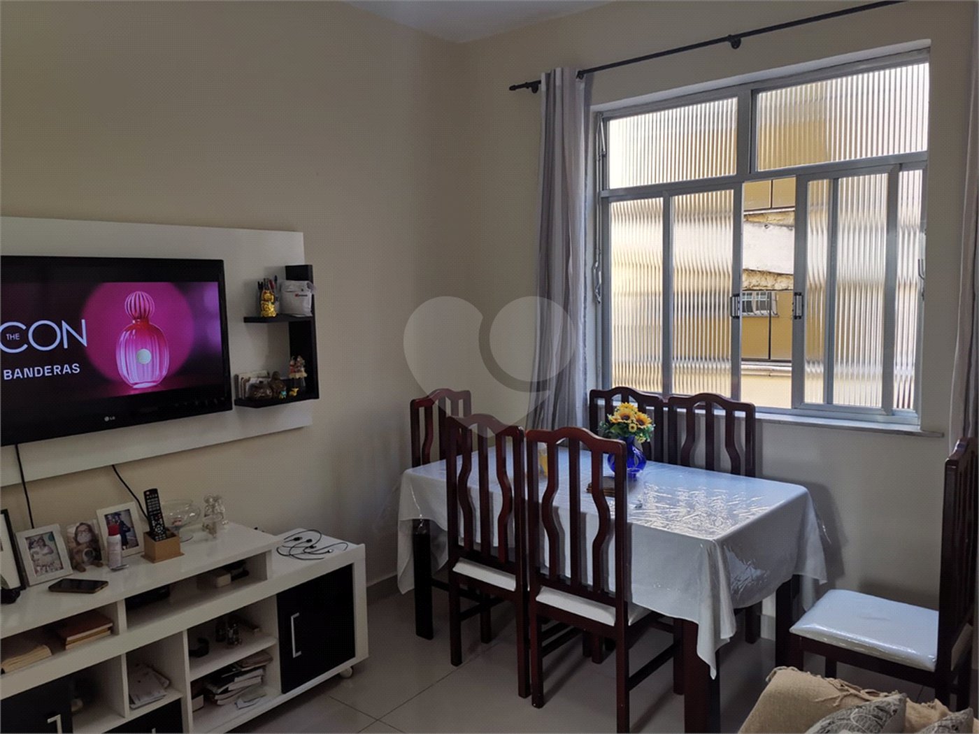 Apartamento à venda com 2 quartos, sendo 1 suíte, em Rio Comprido, Rio de Janeiro, RJ