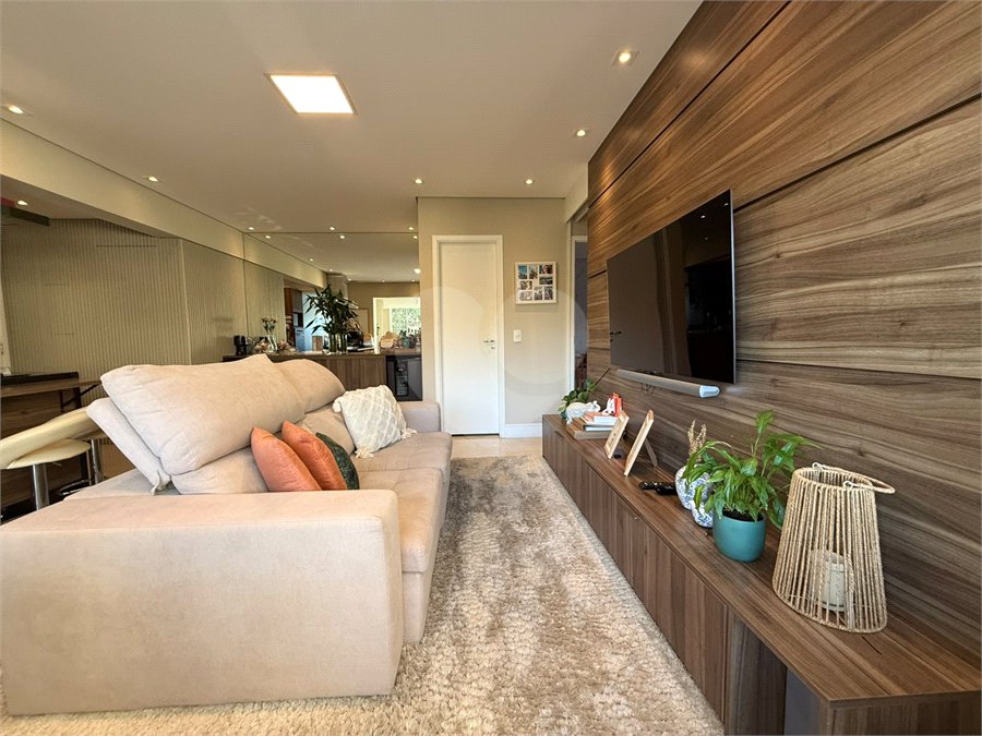 Apartamento à venda com 2 quartos, sendo 1 suíte,  em Jardim Leonor Mendes de Barros, São Paulo, SP