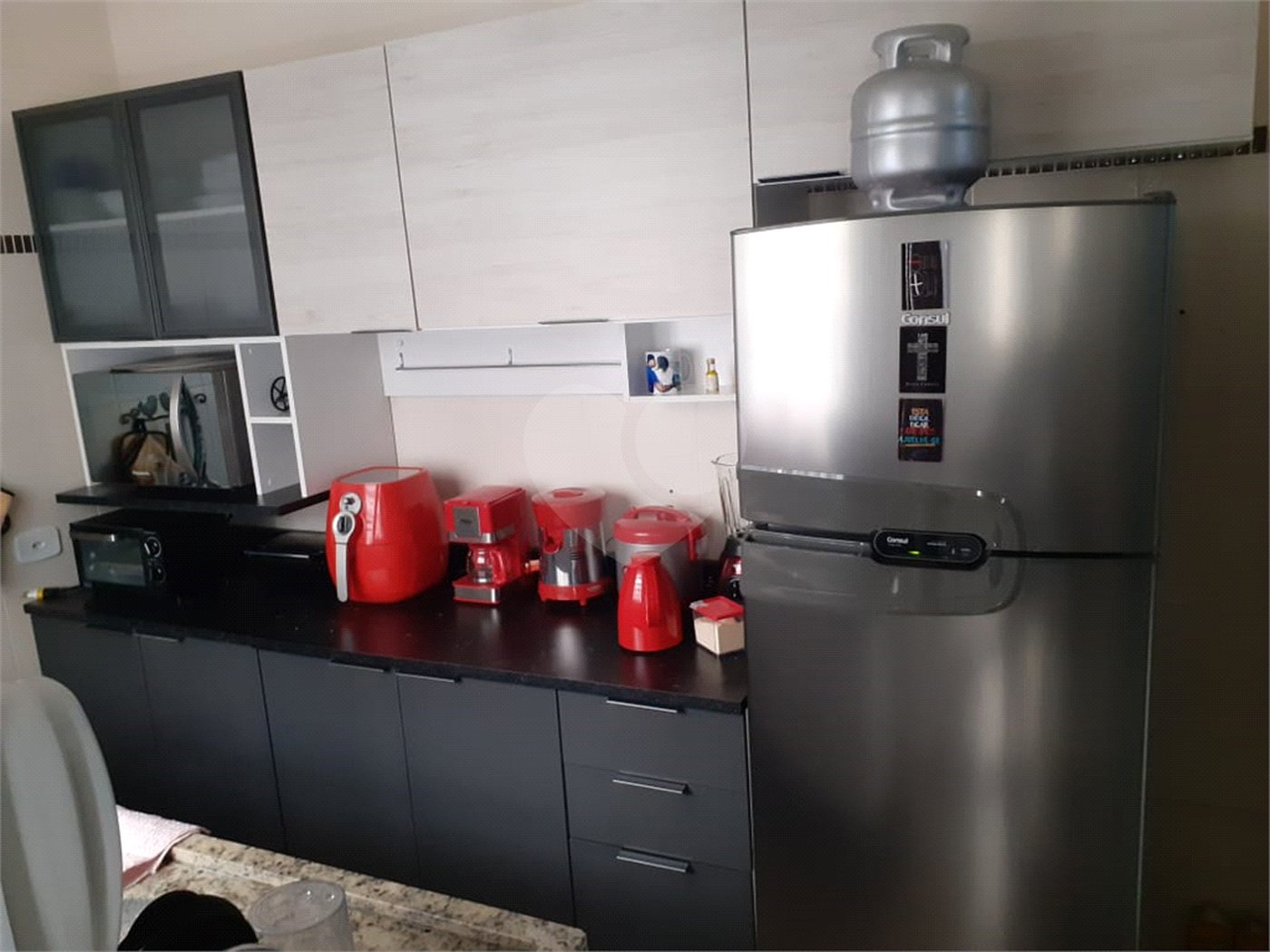 Casa à venda com 2 quartos, sendo 1 suíte, no condomínio Residencial Vila da Serra, São Paulo - SP