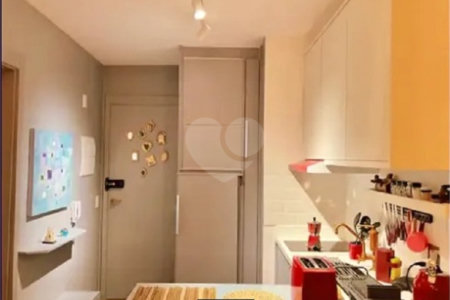 Apartamento à venda com 1 quarto em República, São Paulo, SP