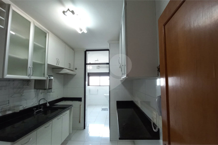 Apartamento à venda com 3 quartos, sendo 1 suíte,  em Butantã, São Paulo, SP