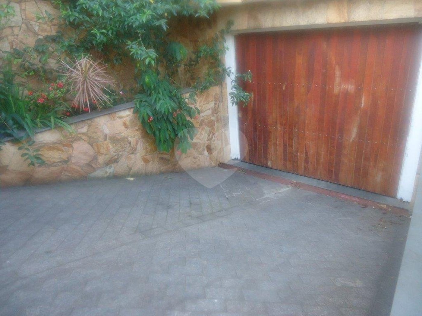 Casa à venda com 3 suítes em Vila Gustavo, São Paulo, SP