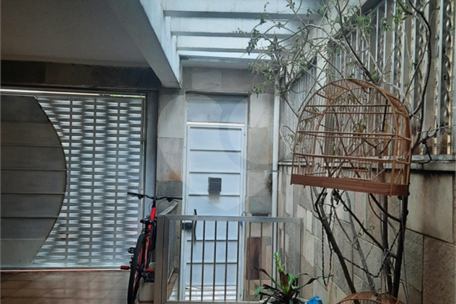 Sobrado à venda com 4 suítes em Tremembé, São Paulo, SP